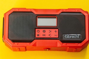 Albrecht DR 112 im Test: Kleines Kurbelradio mit DAB+ für den Notfall