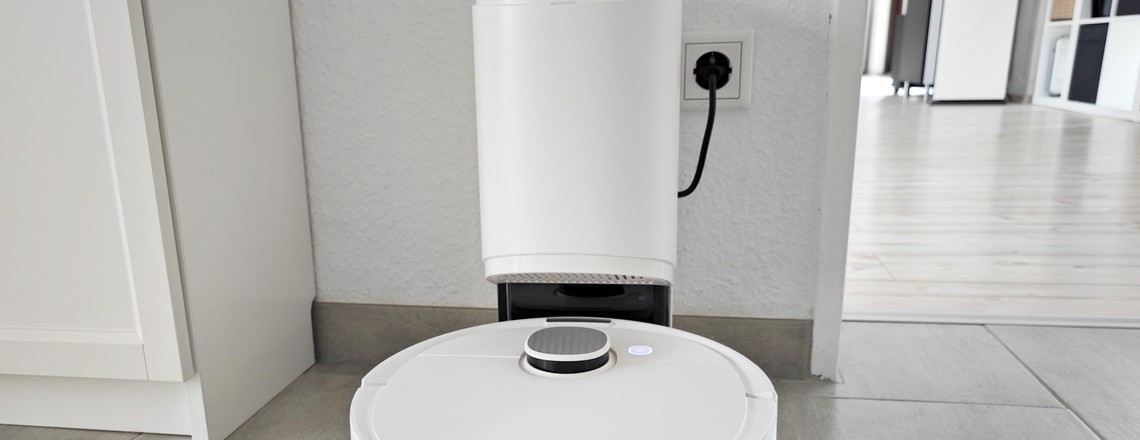 Ecovacs Deebot N10 Plus