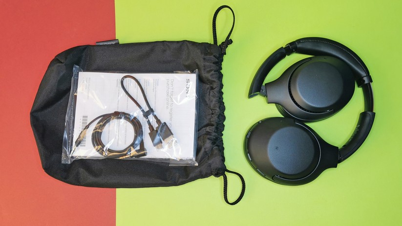 Sony WH-XB900N