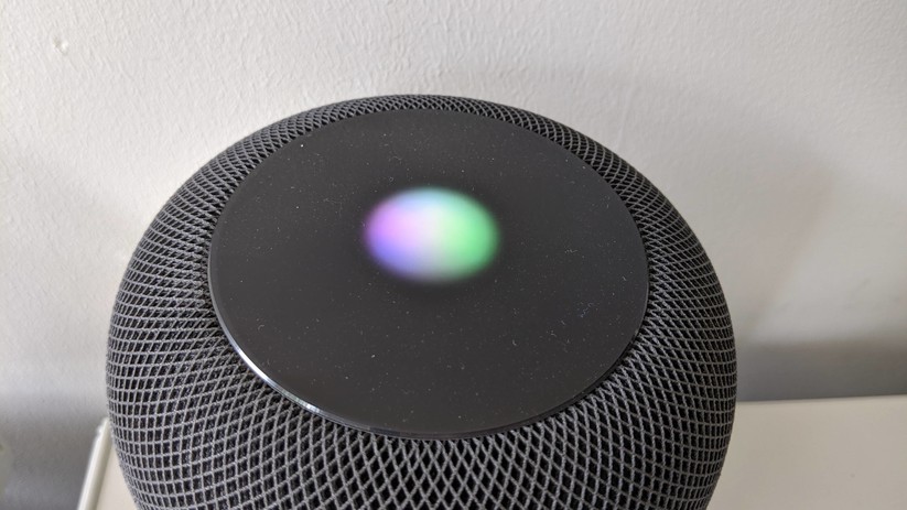 Siris Visualisierung auf der Oberseite des Apple Homepods sieht richtig cool aus.