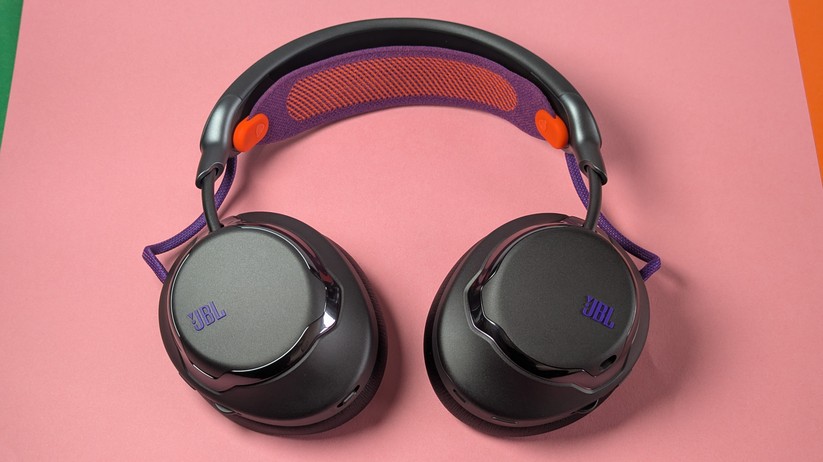 JBL Quantum 950 - Bilder  