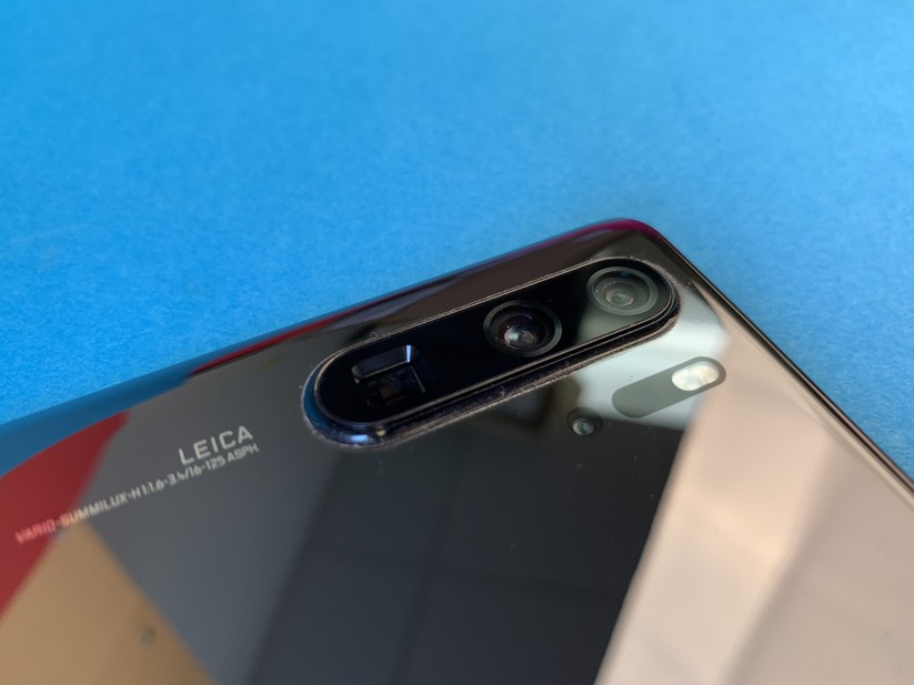 Wer kein Top-Smartphone zu Hause hat, kann mit Aufsteckobjektiven mehr aus seiner Handy-Kamera rausholen.