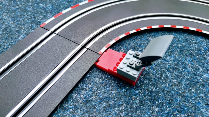 Carrera GO!!! Build 'n Race