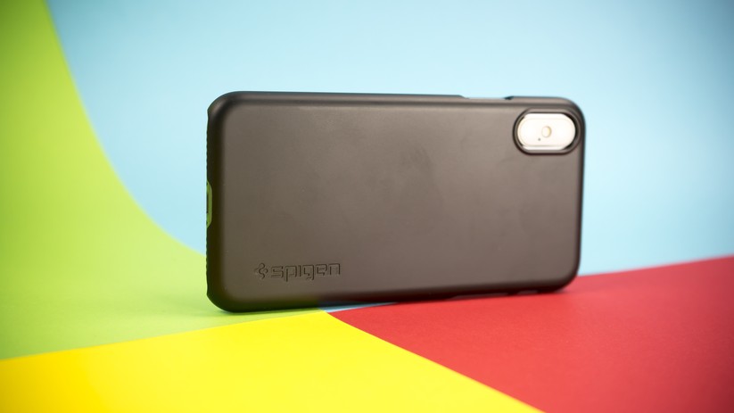 iPhone X: Spigen Thin Fit