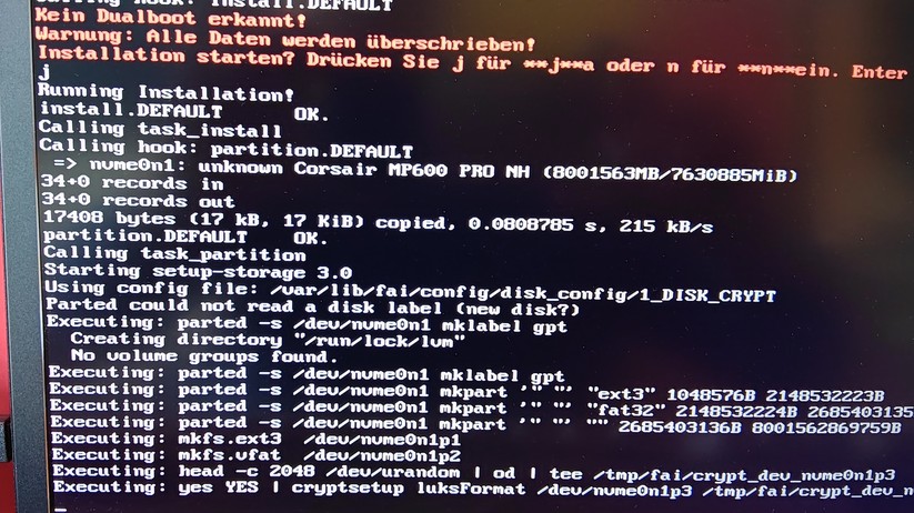 Tuxedo Nano Pro: Installation auf Basis des mitgelieferten USB-Stick Tuxedo Web FAI