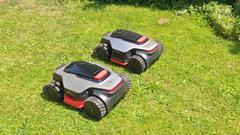 Der Mova Lidax Ultra AWD ist nahezu baugleich mit dem Dreame A3 AWD Pro. Die Lackierung des Mova ist matt, die Hinterräder nutzen ein anderes Profil und die LiDAR-Einheit sitzt etwas geneigt nach vorn.