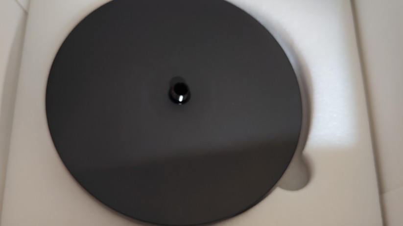 Mit der Uplighter Stehleuchte präsentiert Govee eine außergewöhnliche Stehlampe. Sie zaubert tolle Animationen an die Decke, kann aber dank einer zweiten Leuchte auch als einfache Leselampe genutzt werden. Aktuell ist sie zum neuen Tiefstpreis für 140 Euro statt 180 Euro (- 22 Prozent) erhältlich.