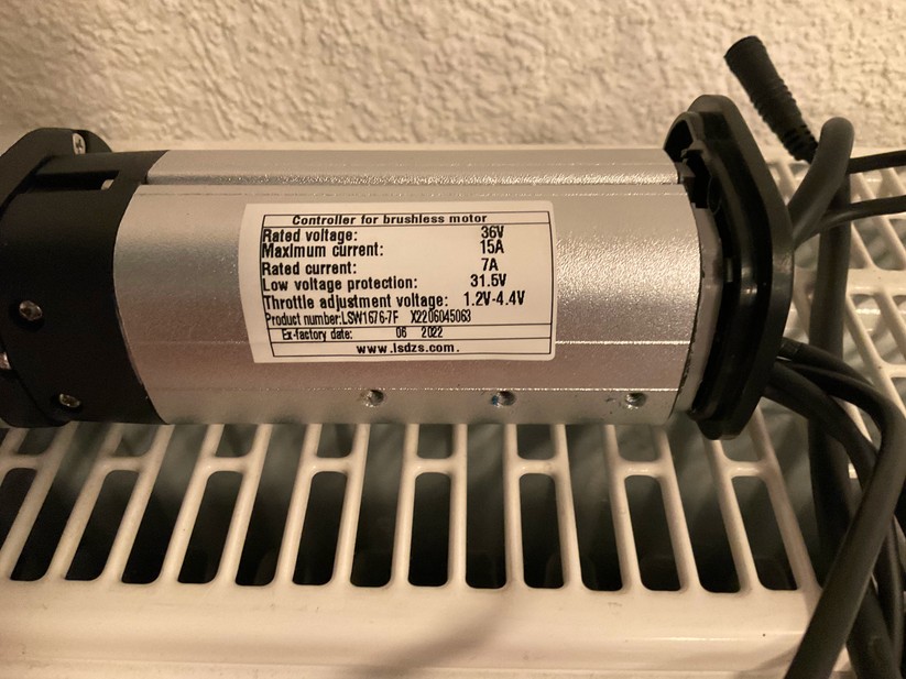 Accolmile E-Road: Klappern des Akkus beseitigen