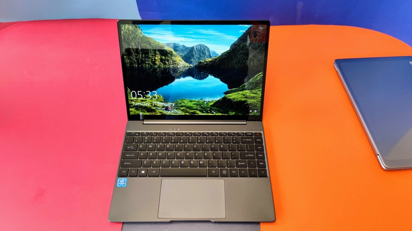 Laptops von Chuwi und Teclast