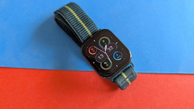 Moto Watch Fit