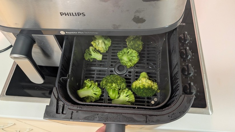 Philips NA555/00 Steam Airfryer – Bilderstrecke