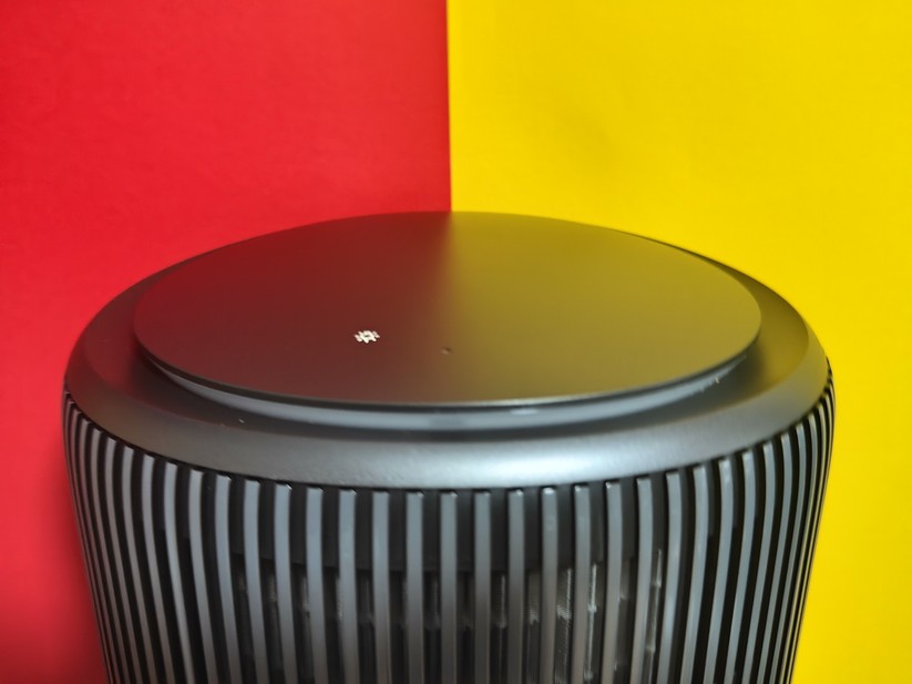 Luftreiniger Philips Pure Protect Pro AC4221: Im Ruhemodus sind bis auf das Licht-Symbol sämtliche Bedienelemente und Anzeigen deaktiviert.