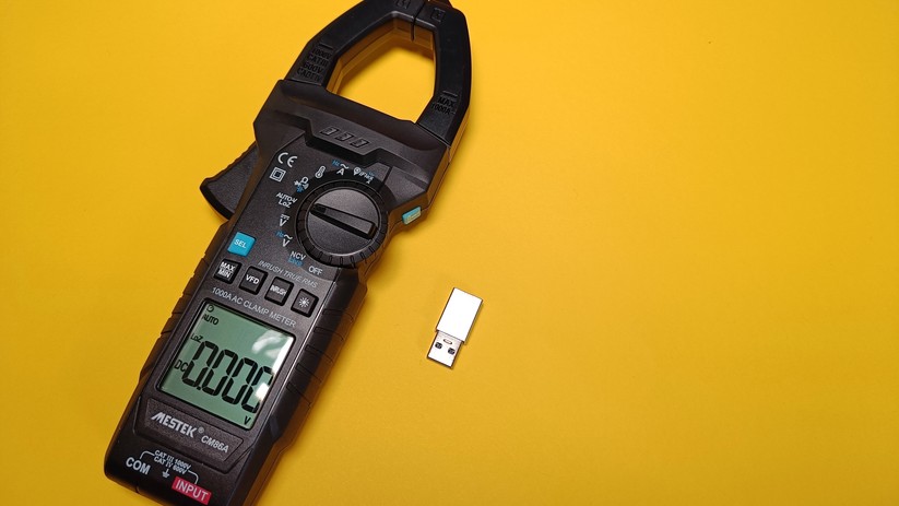 Für den privaten Gebrauch wäre uns das XL-Multimeter Mestek CM86A zu groß und zu teuer.