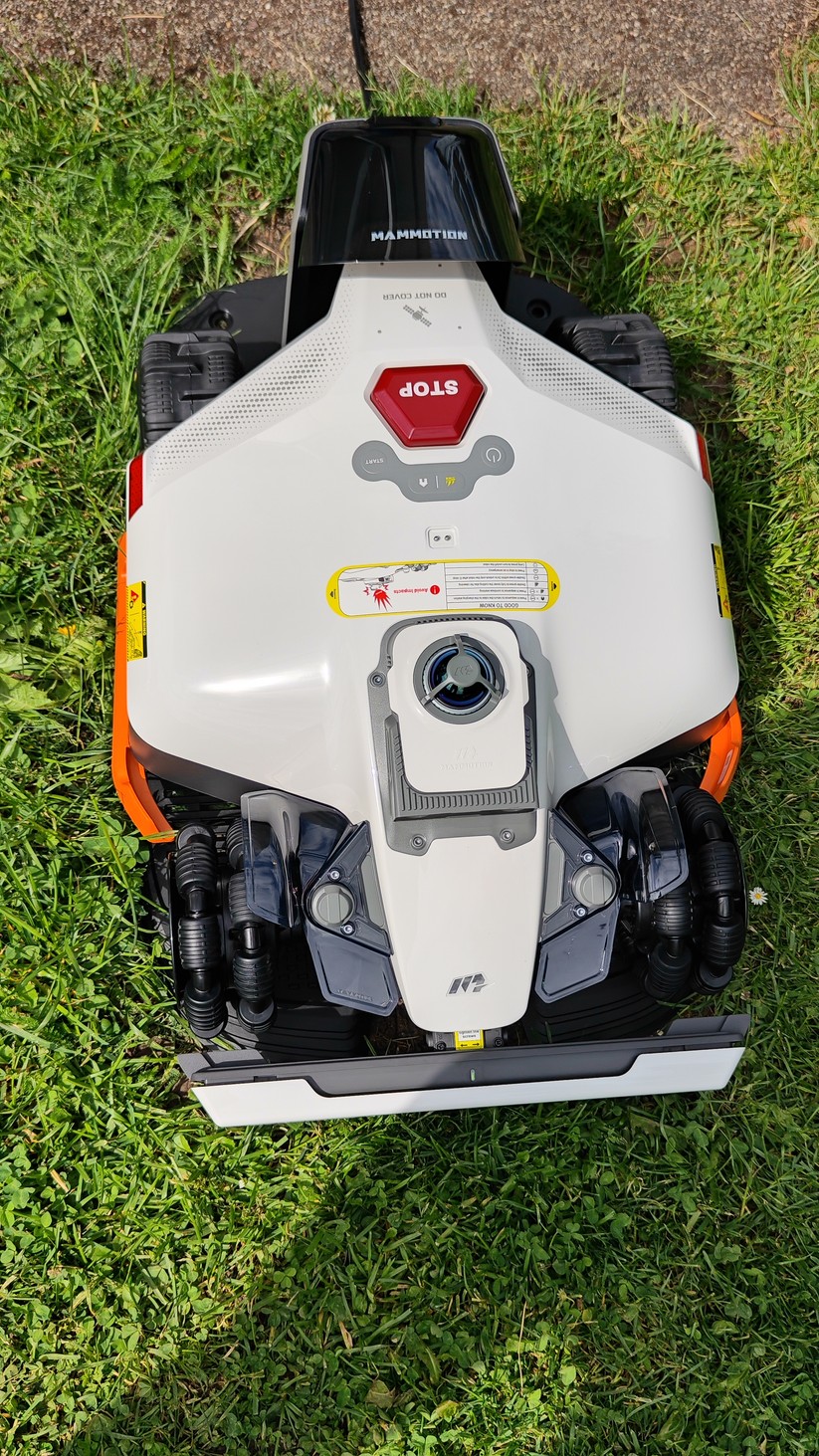 Mammotion Luba 3 AWD 3000: LiDAR, RTK und KI-Kameras, 40 cm Schnittbreite und 12-Ah-Akku