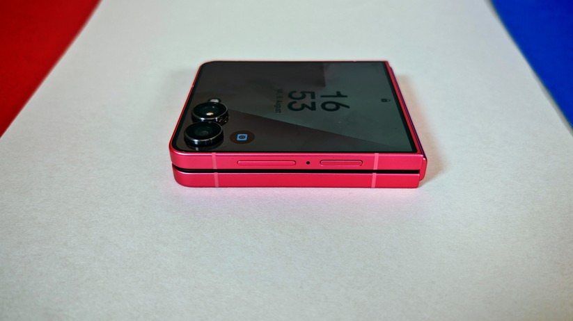 Samsung Galaxy Z Flip 7