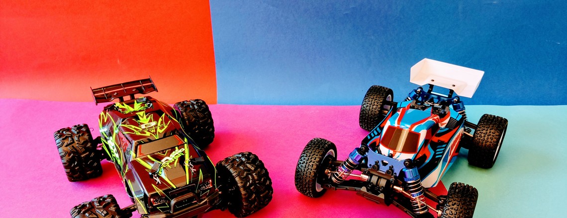 Schnelle RC-Buggys und Truggys