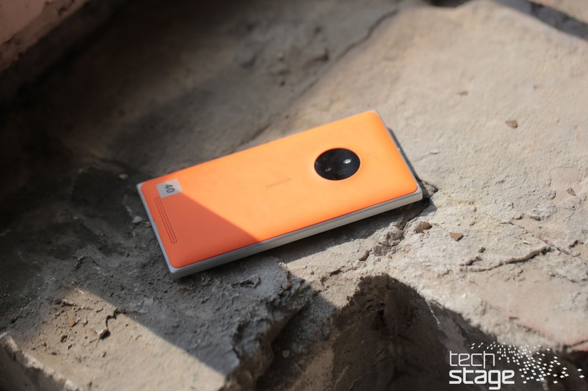 Lumia 830