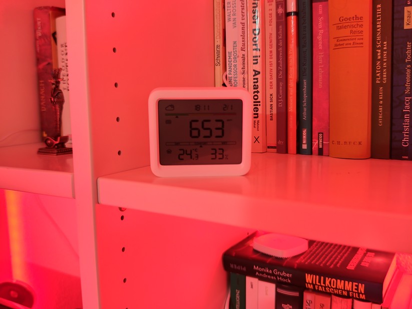 Switchbot Meter Pro CO₂: Bei ungünstigen Lichtverhältnissen ist das LC-Display nur schwer ablesbar.