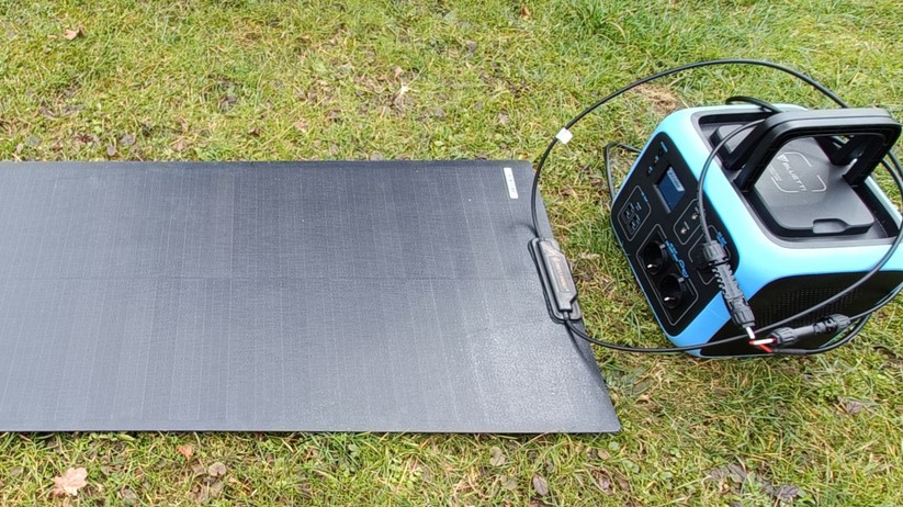 Ein flexibles Panel an der Powerstation