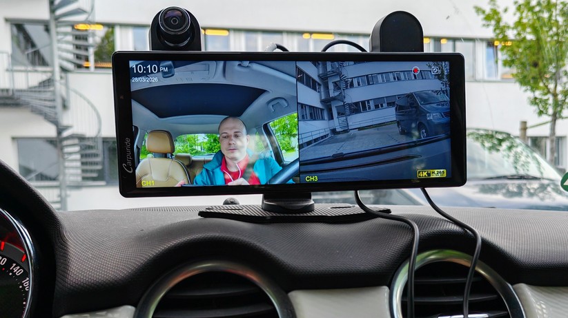  Splitscreen beider Dashcams 