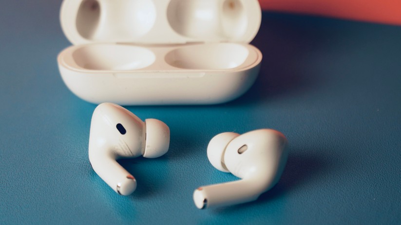 Fünf Minuten in der Ladebox reichen fürr eine Stunde Wiedergabezeit.