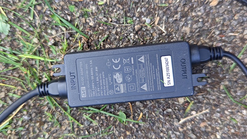 Ecovacs Goat O600 RTK bietet eine Schnittbreite von 19 cm und ist für Rasenflächen bis 600 m². 