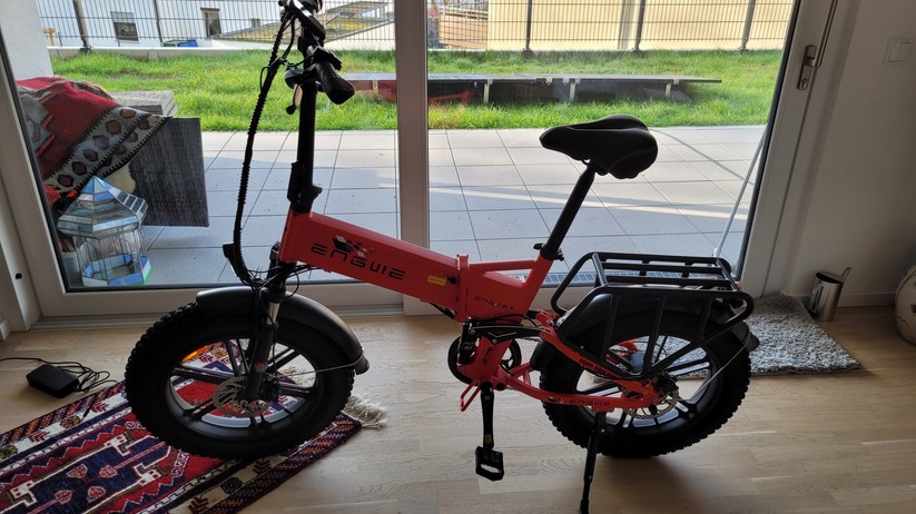  Faltbares E-Fatbike mit Doppelfederung und ergonomischer Sitzposition