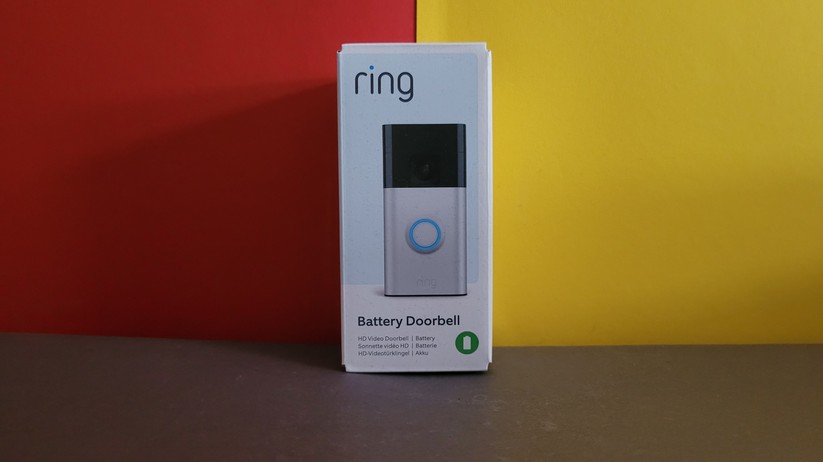 Ring liefert mit der neuen Battery Video Doorbell eine Video-Türklingel, die eine Auflösung von 1440 × 1440 Punkte bietet und mit einem großen Sichtfeld von 150° horizontal und 150° vertikal eine Kopf-bis-Fuß-Ansicht realisiert.