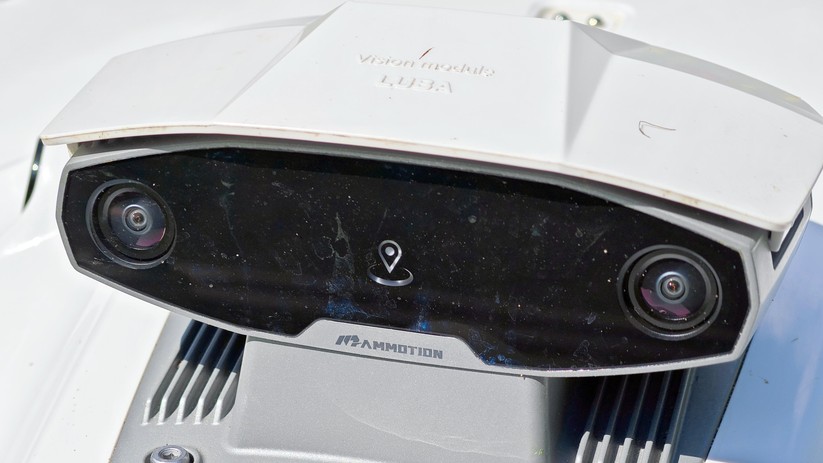 Dank 3D-Vision-Kamera behält der Luba 2 immer den Überblick – auch bei schlechtem GPS |