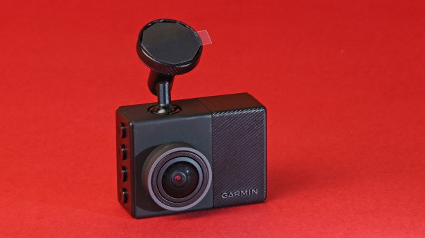 Dashcam 65W von Garmin im Test: GPS und Fahrassistenz