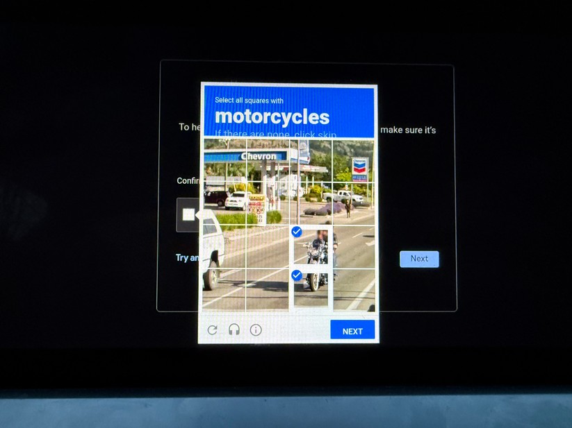 ... inklusive Captcha, versteht sich, ...