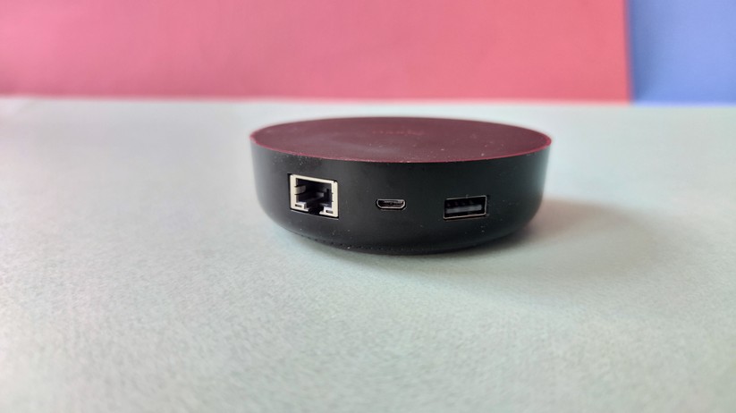 Der Aqara-Hub M2 unterstützt neben WLAN auch einen kabelgebundenen Betrieb über eine Ethernet-Schnittstelle.