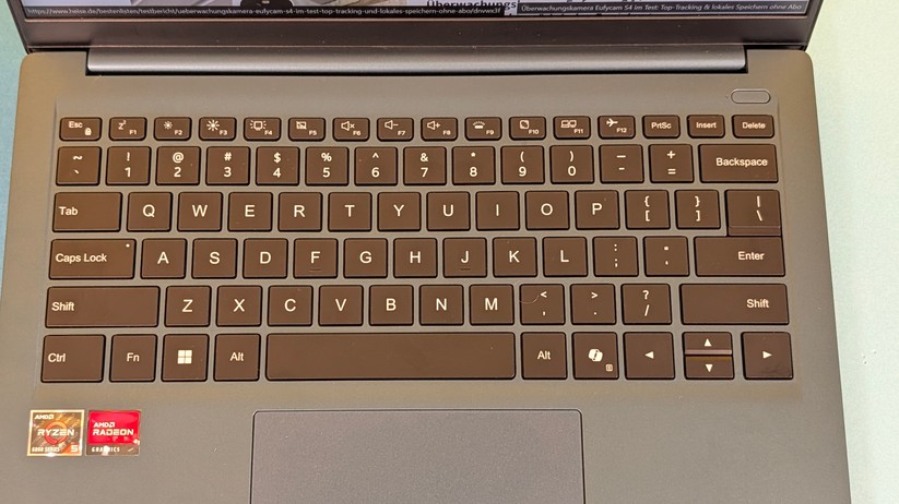 Chwui Corebook Air – Bilderstrecke