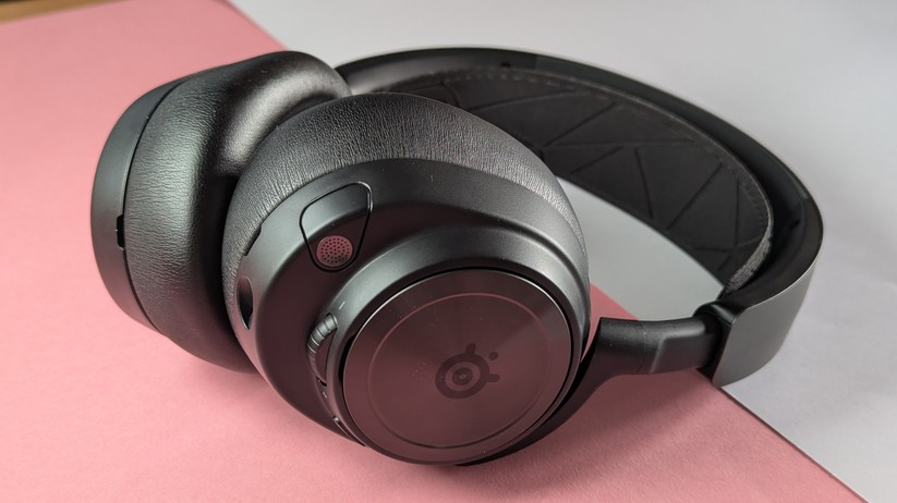 Steelseries Arctis Nova Pro Wireless - Bilder
