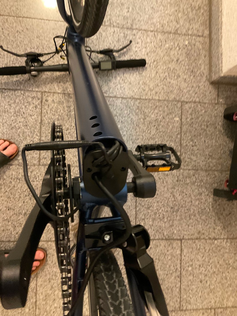 Accolmile E-Road: Klappern des Akkus beseitigen