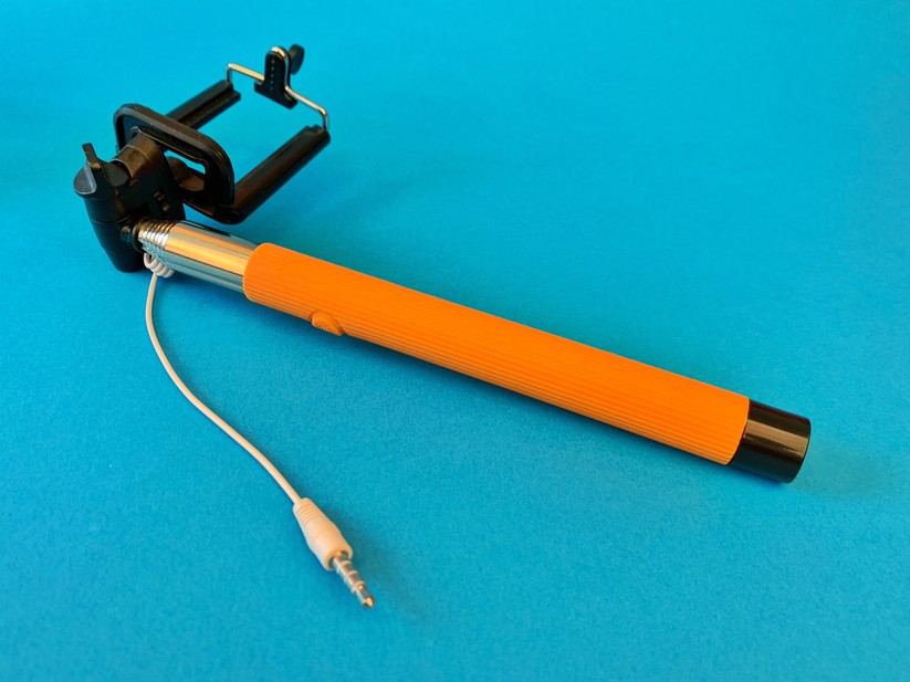 Der klassische Selfie-Stick bietet für Tiktok viele Einsatzmöglichkeiten