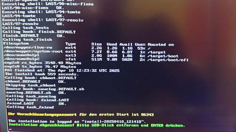 Tuxedo Nano Pro: Installation auf Basis des mitgelieferten USB-Stick Tuxedo Web FAI