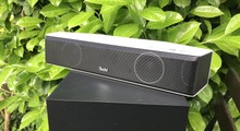 Die Teufel Cinebar One ist mit ihren 35 cm im Vergleich zu anderen Soundbars geradezu winzig.