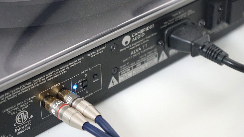 Anschlüsse am Cambridge Audio Alva TT