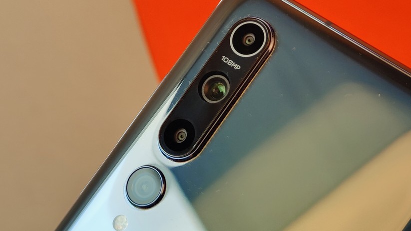 Die Hauptkamera ist spitze, die Gesamtkonfiguration ohne Teleobjektiv eines Topmodells unwürdig