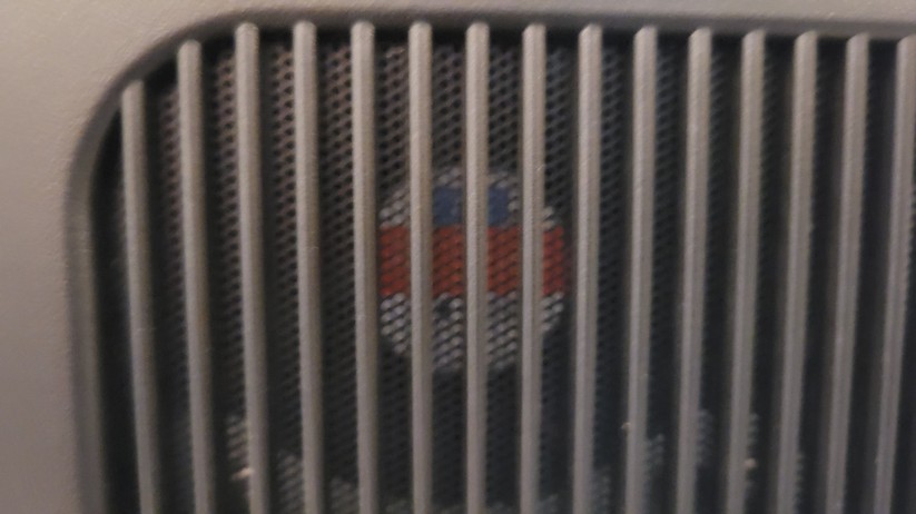  Balkonkraftwerk-Nutzer können mit der Sunbooster tagsüber Sonnenstrom speichern und diesen abends ins Stromnetz zur Versorgung von elektrischen Verbrauchern einspeisen. 