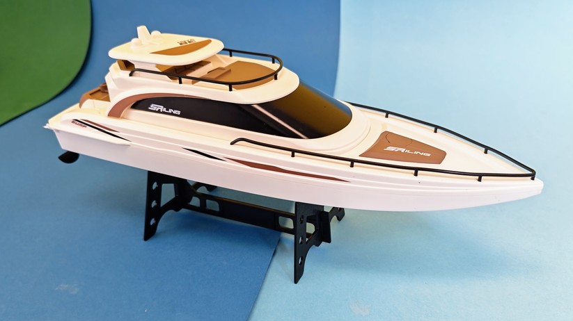 Amewi Rising Sun Cruise Yacht