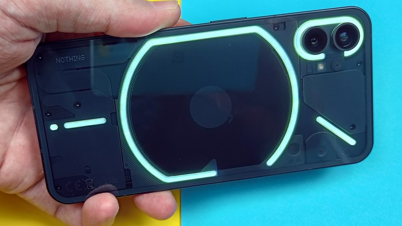 Nothing Phone 1