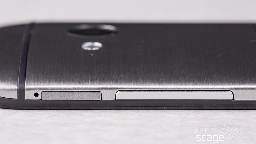 HTC One Mini 2: rechte Seite im Detail