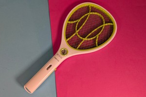 Elektrische Fliegenklatsche Night Cat 8839 im Test: Mit Akku und USB-C