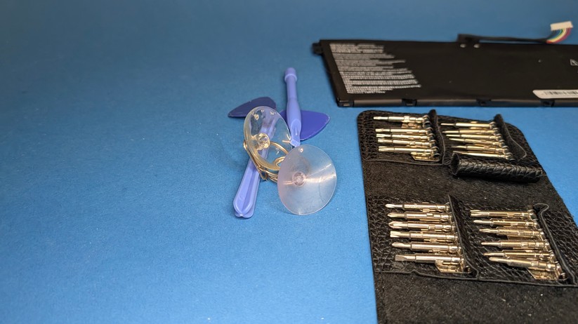 Laptop-Akku tauschen – Bilderstrecke