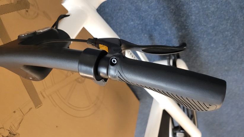 Honbike Uni 4: Lieferumfang und Aufbau