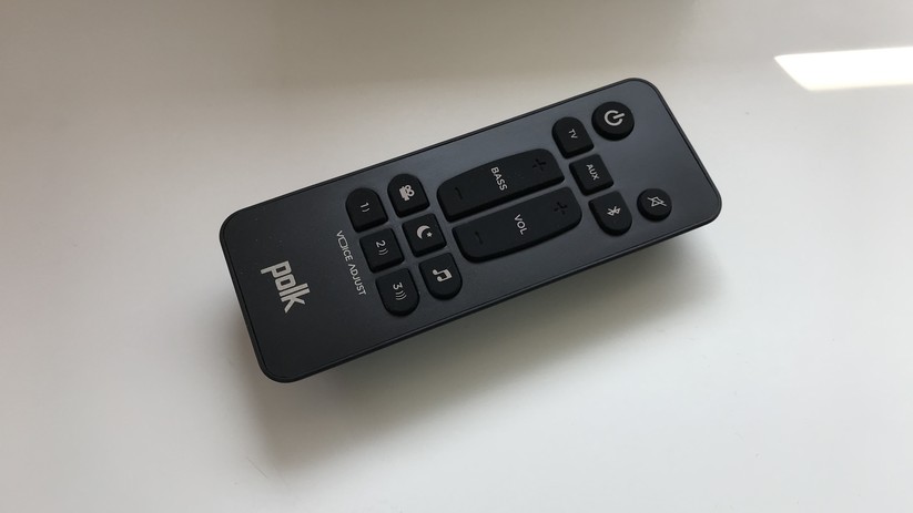 Unterwältigend: Die Fernbedienung hat uns bezüglich ihrer Verarbeitung enttäuscht.