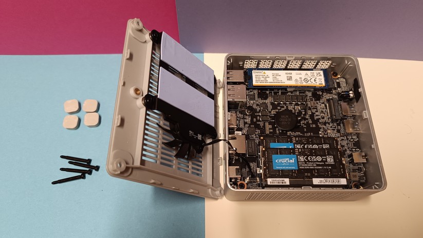 Minisforum UM870 Slim – Bilderstrecke