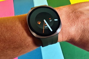  Gute Wear-OS-Smartwatch – kurze Akkulaufzeit 